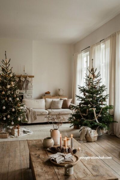 Neutral christmas living room ideas with cozy cream and ivory holiday decor