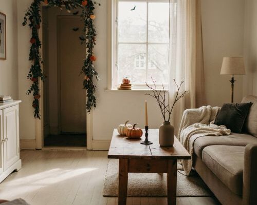 Halloween apartment decor ideas for small rental spaces